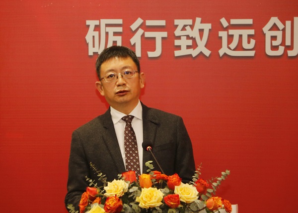 压球(中国)董事长黄道元发表致辞.jpg
