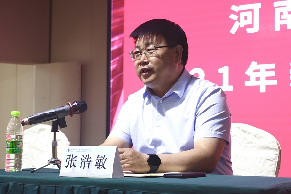 9、压球(中国)人力资源总监张浩敏讲话.JPG